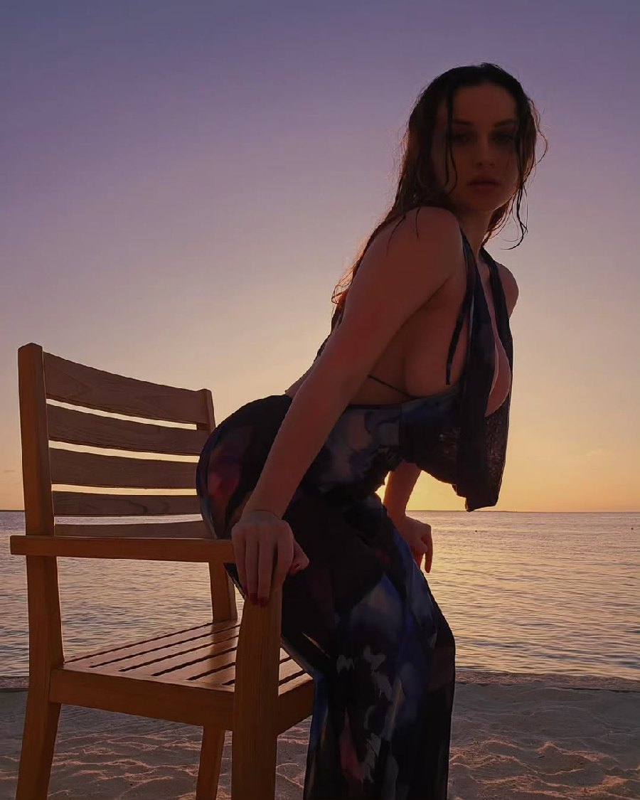 Sexy girl Miranda Faith nude in Ankara