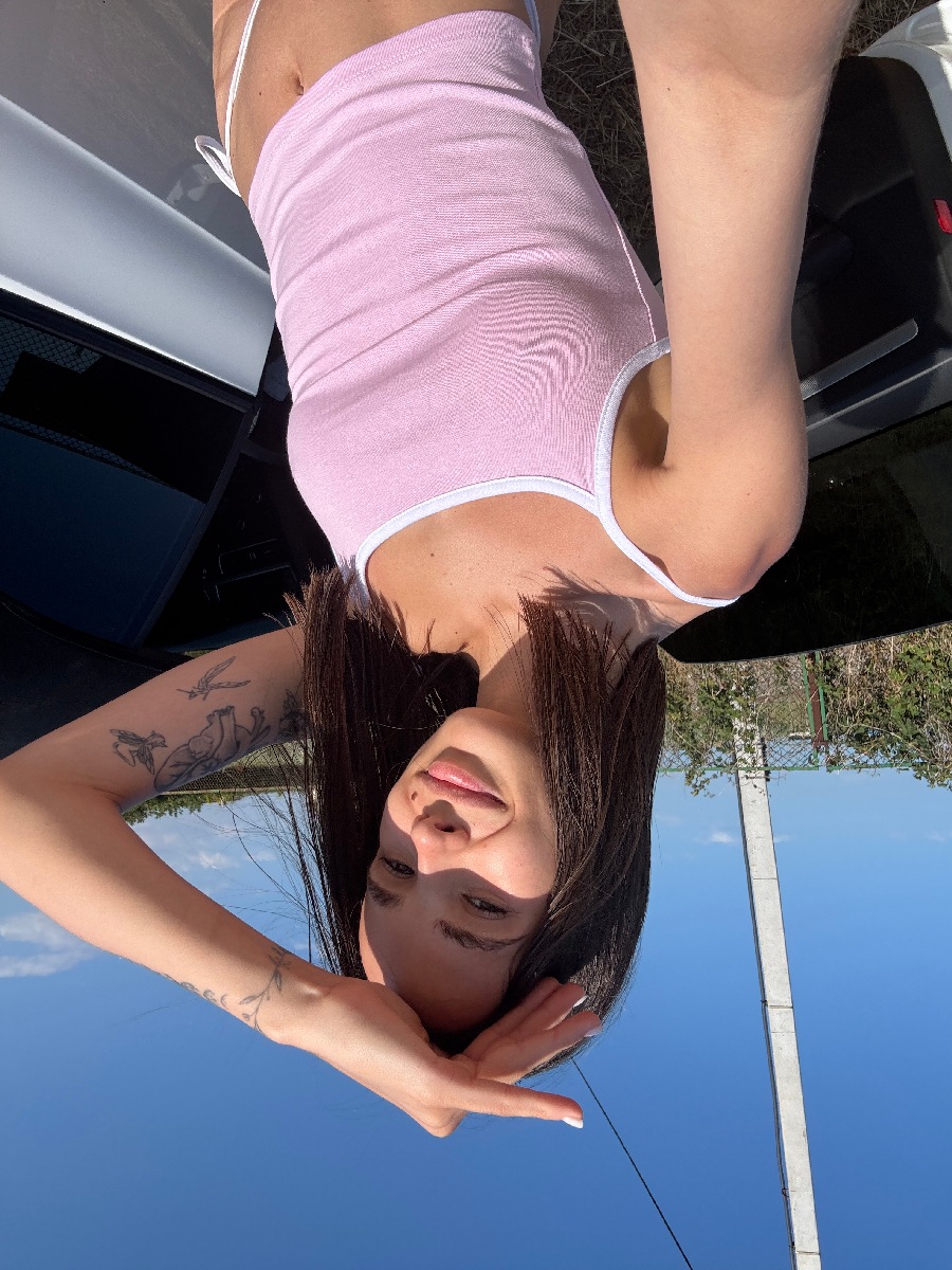 Sexy model Tina in Ankara